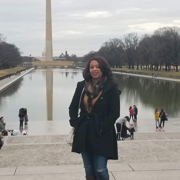 Meet your Posher, Salina - Picture 4 of 4